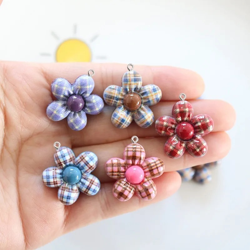 จี้เรซิ่นรูปดอกไม้หวานๆ 10 ชิ้ - The Art And Craft Of Jewelry บทวิจารณ์และราคา